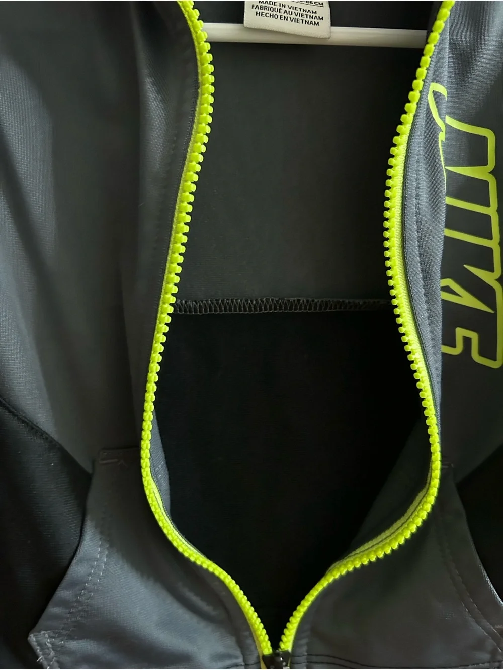 Nike Kids Gray & Black Full Zip Lightweight Jacket With Bold Neon Green Logo